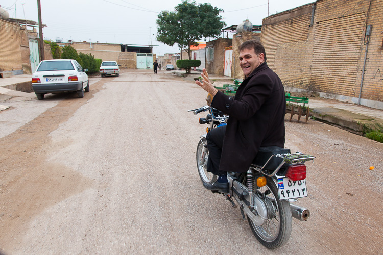 Driving through Montazeri, a tiny village near Iraq