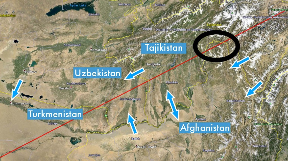 The way the line runs through Afghanistan can be considered one of the obstacles. The arrows I have placed exactly at the available border crossing for foreigners (click to enlarge)